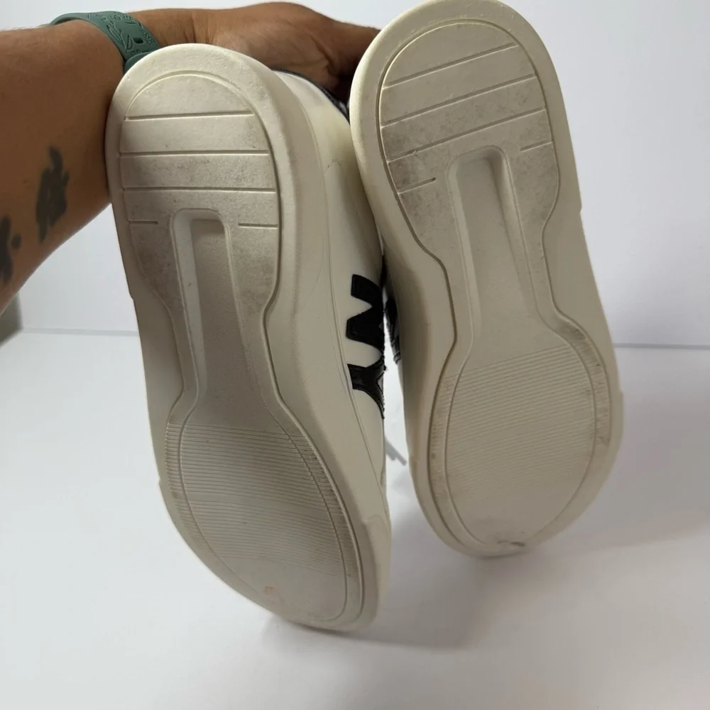 DKNY Kids White and Black Sneakers